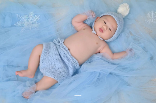 代怀生子好找吗宝宝睡迷糊了才肯吃奶