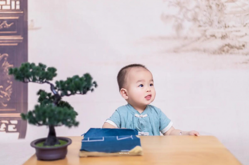 代怀生子好找吗怀孕多久会小腹隆起
