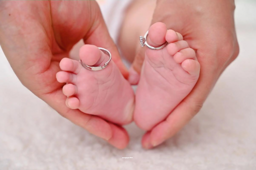代怀生子好找吗怀孕没胃口但饿得慌